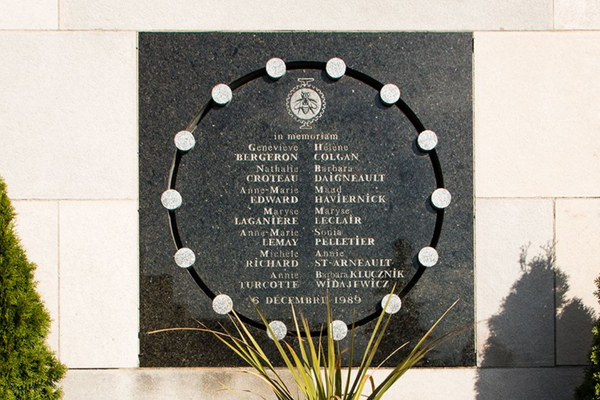 Plaque honoring École Polytechnique victims of violence