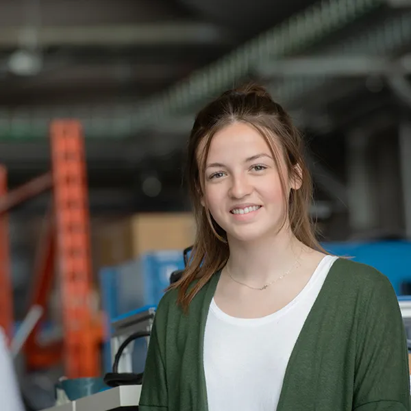 Portrait photo of 2021 scholarship recipient Sydney Wheatley