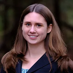 Martina Riessner Headshot